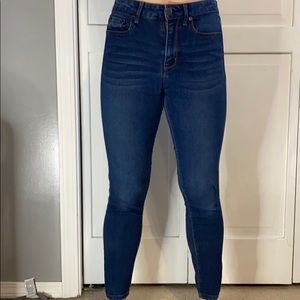 Aeropostale dark washed skinny jeans